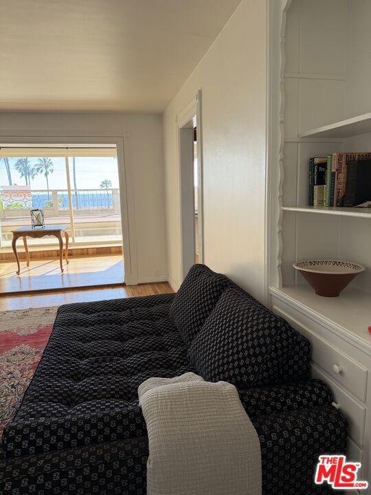 653 Ramona Avenue, Laguna Beach CA 92651 - photo 6