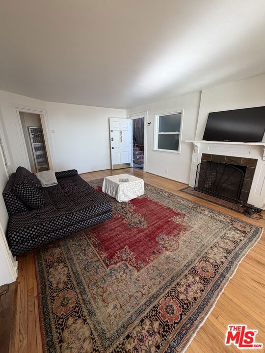653 Ramona Avenue, Laguna Beach CA 92651 - photo 7