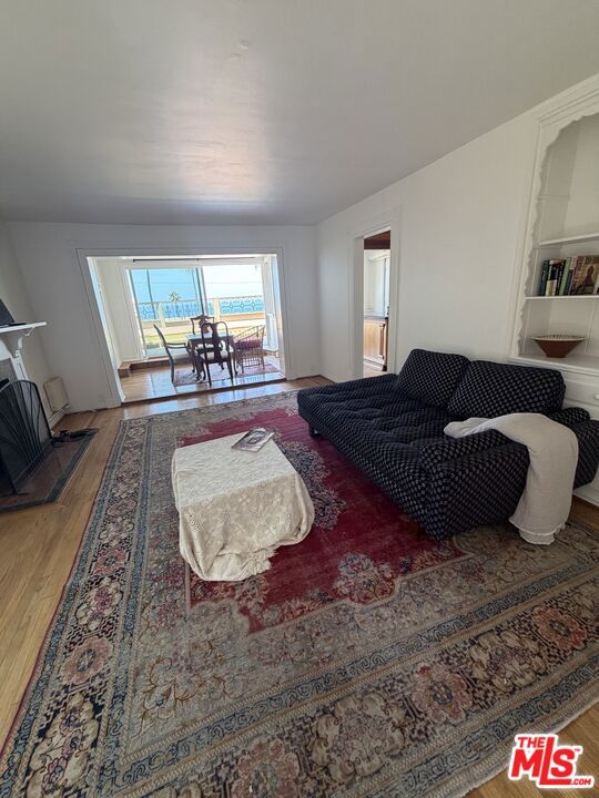 653 Ramona Avenue, Laguna Beach CA 92651 - photo 8