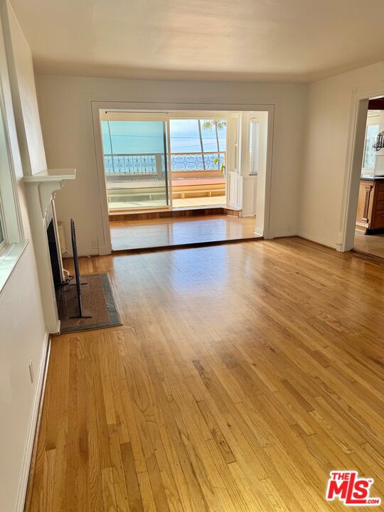 653 Ramona Avenue, Laguna Beach CA 92651 - photo 11