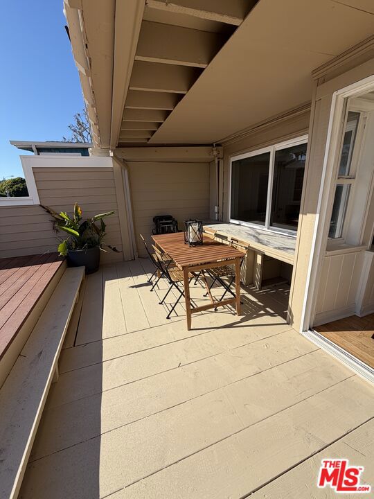 653 Ramona Avenue, Laguna Beach CA 92651 - photo 38
