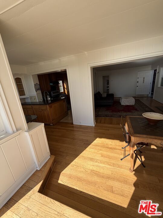 653 Ramona Avenue, Laguna Beach CA 92651 - photo 41