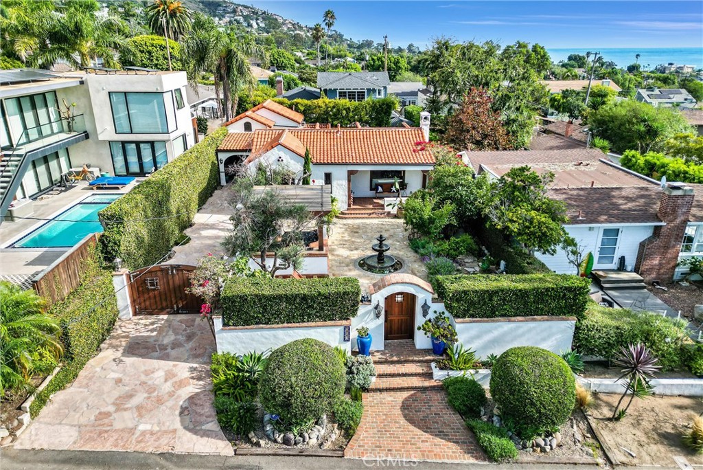 653 Thalia Street, Laguna Beach CA 92651 - photo 1