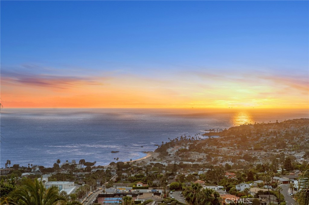 654 Canyon View Drive, Laguna Beach CA 92651 - photo 10