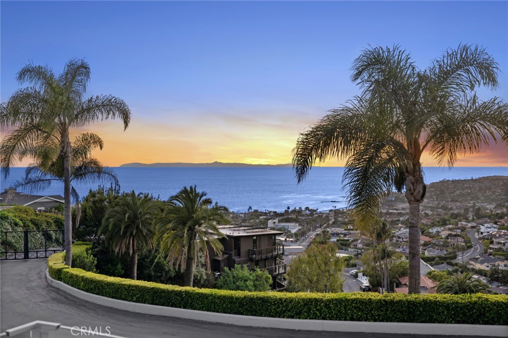 654 Canyon View Drive, Laguna Beach CA 92651 - photo 37