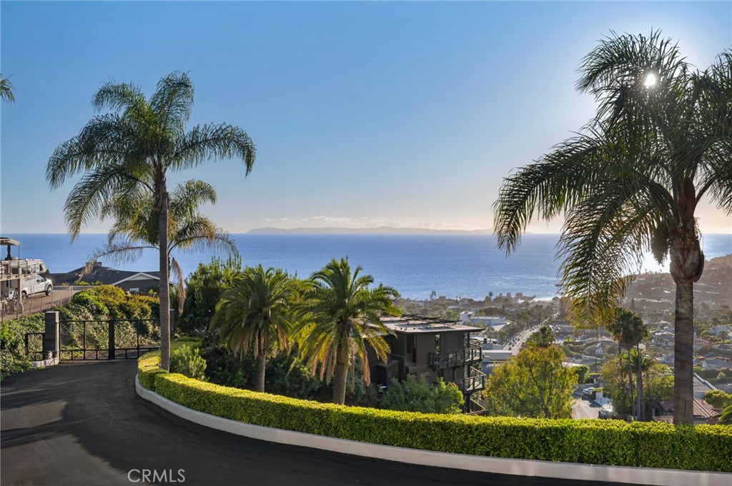 654 Canyon View Drive, Laguna Beach CA 92651 - photo 69