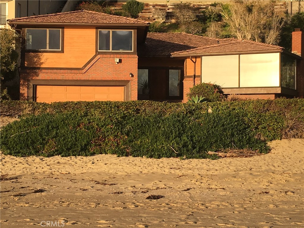 66 Emerald Bay, Laguna Beach CA 92651 - photo 1