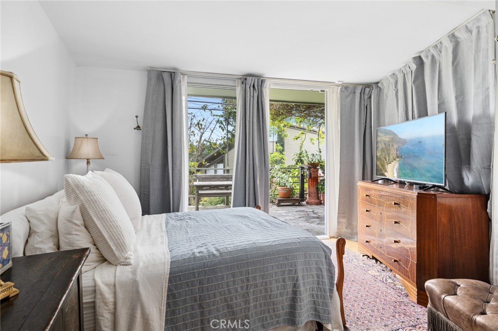 660 Virginia Park, Laguna Beach CA 92651 - photo 24
