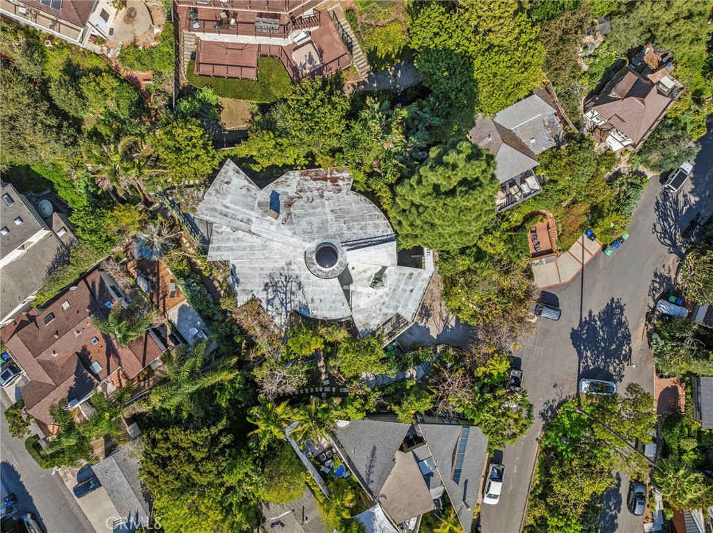 This is a rare opportunity to own a truly distinctive residence in one of California’s most desirable coastal communitie - 660 Virginia Park, Laguna Beach CA 92651 - photo 27