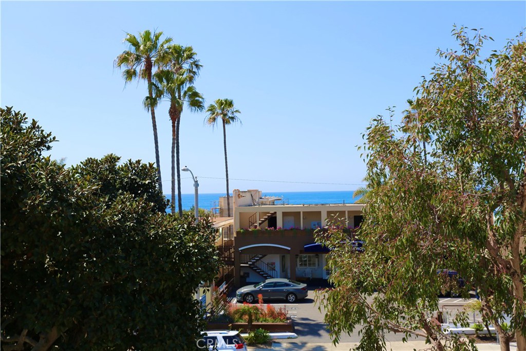 664 S Coast Highway C, Laguna Beach CA 92651 - photo 1