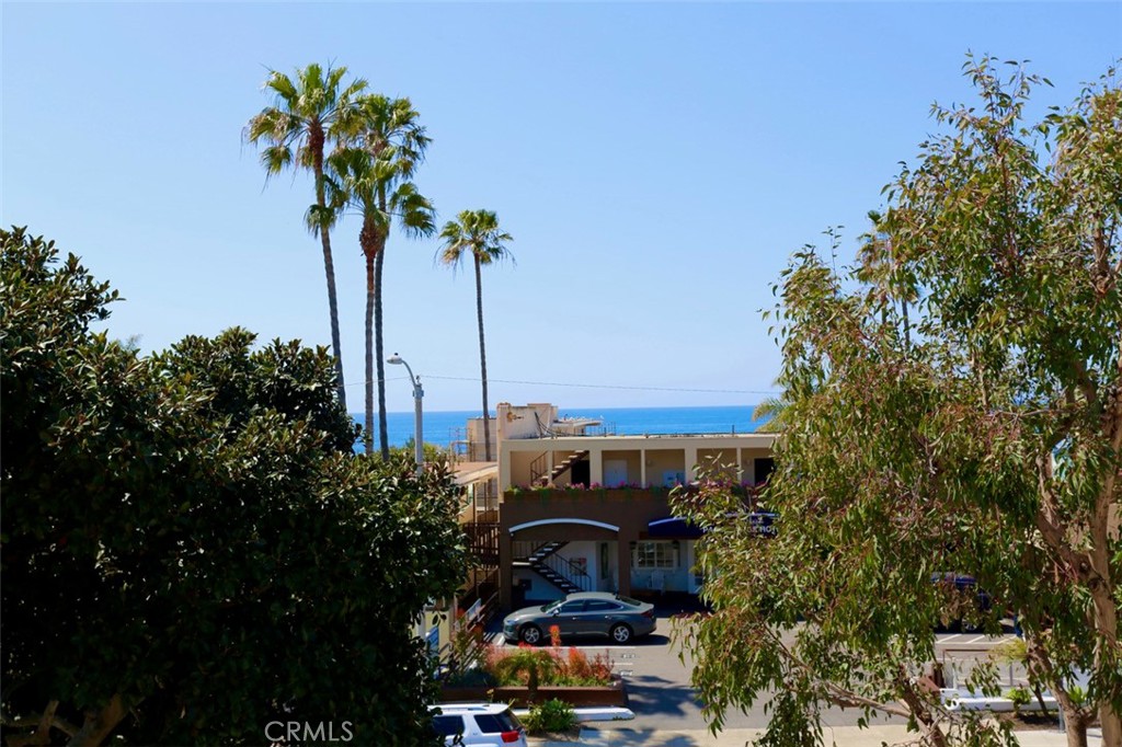 664 S Coast Highway C, Laguna Beach CA 92651 - photo 1