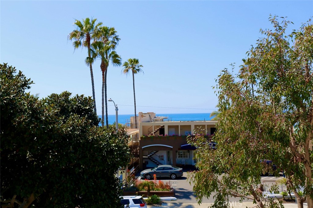 664 S Coast Highway C, Laguna Beach CA 92651 - photo 1