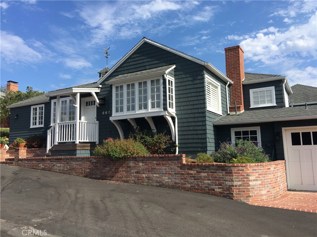 Welcome to 665, a large parcel on revered, quaint & serene Lombardy Lane nestled in The Village. - 665 Lombardy Lane, Laguna Beach CA 92651 - photo 1