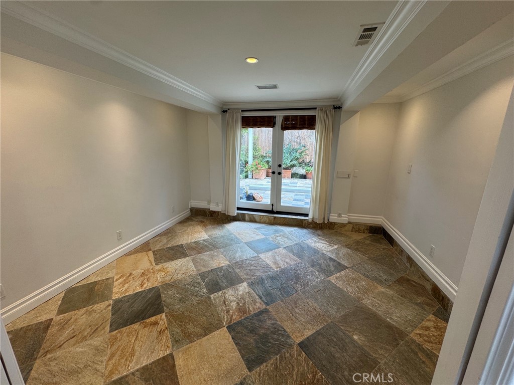 668 Anita Street, Laguna Beach CA 92651 - photo 16