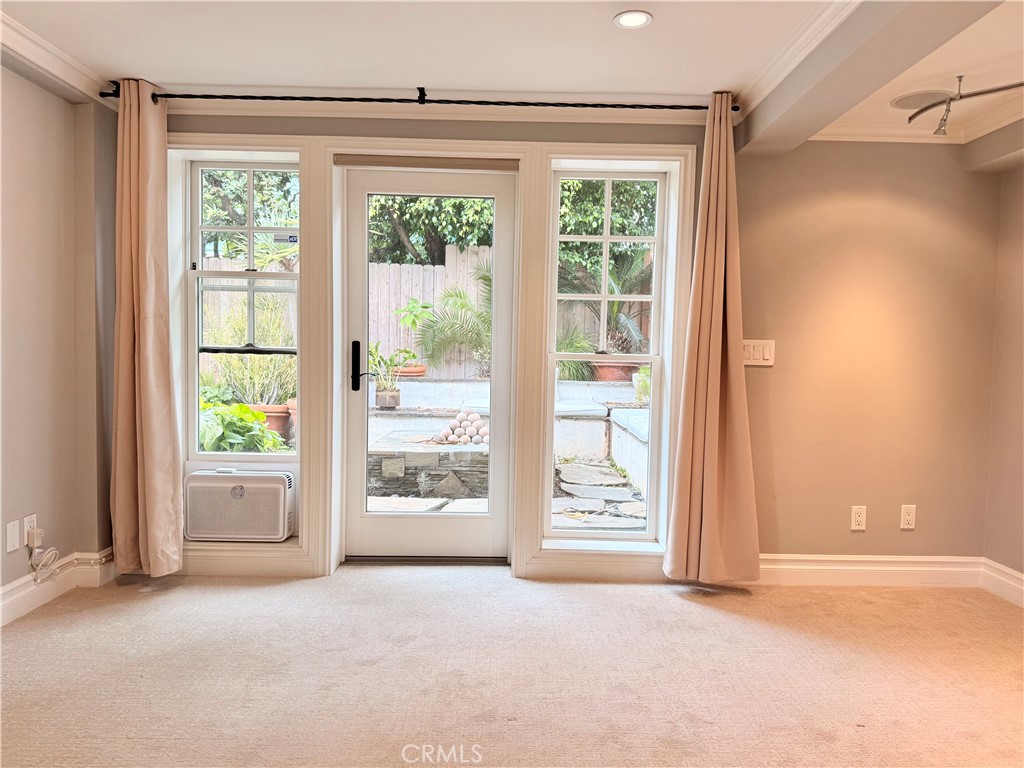 668 Anita Street, Laguna Beach CA 92651 - photo 27