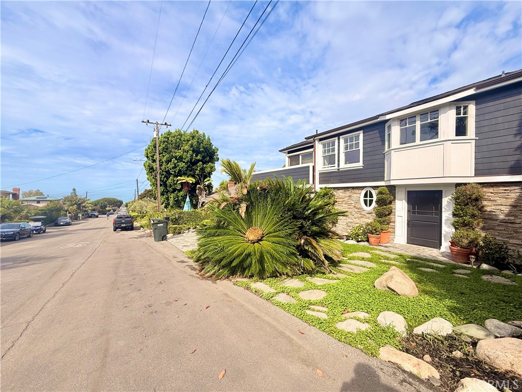 668 Anita Street, Laguna Beach CA 92651 - photo 41