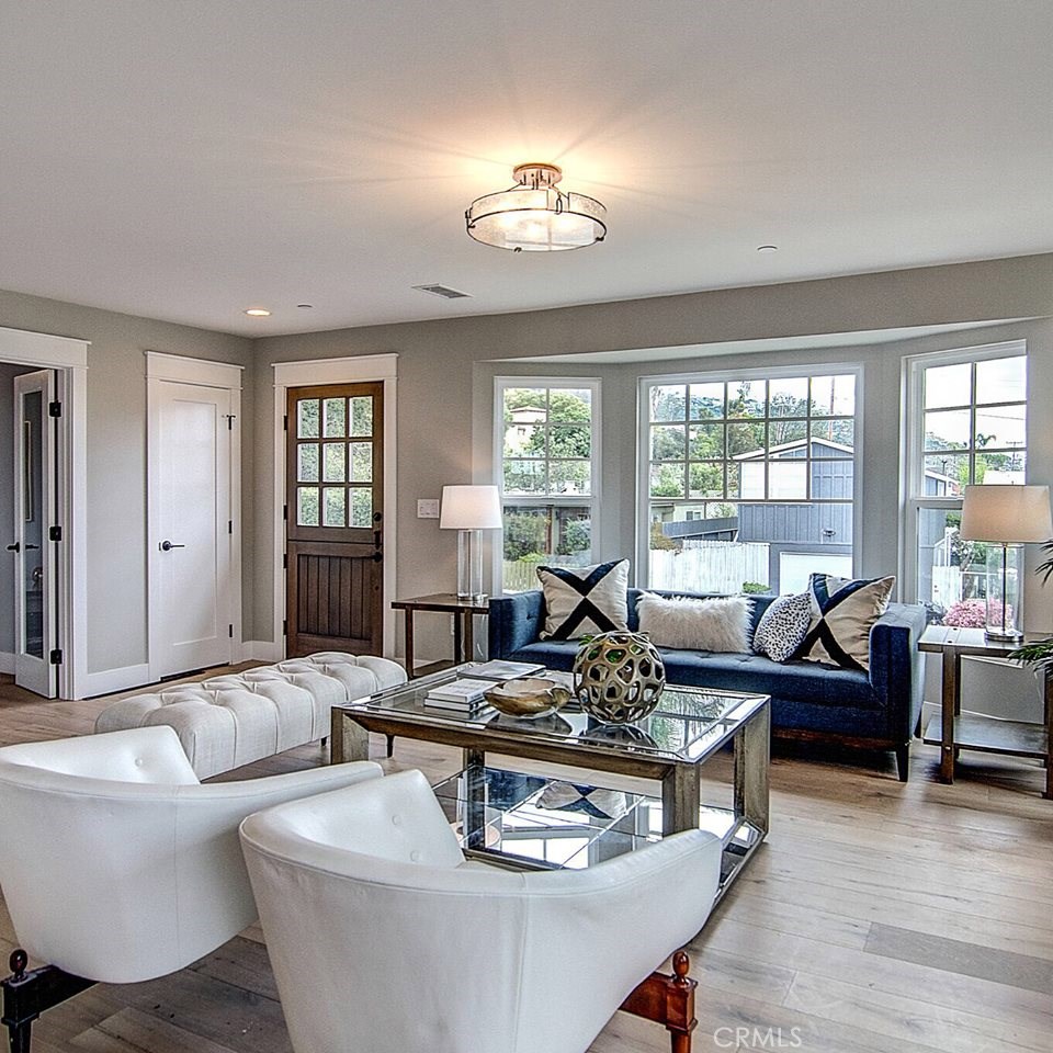 674 Seaview Street, Laguna Beach CA 92651 - photo 1