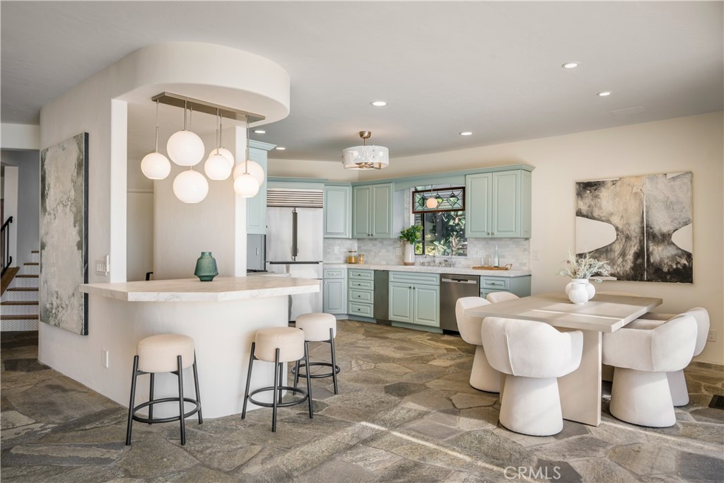 Open concept great room - 675 Cliff Drive, Laguna Beach CA 92651 - photo 10