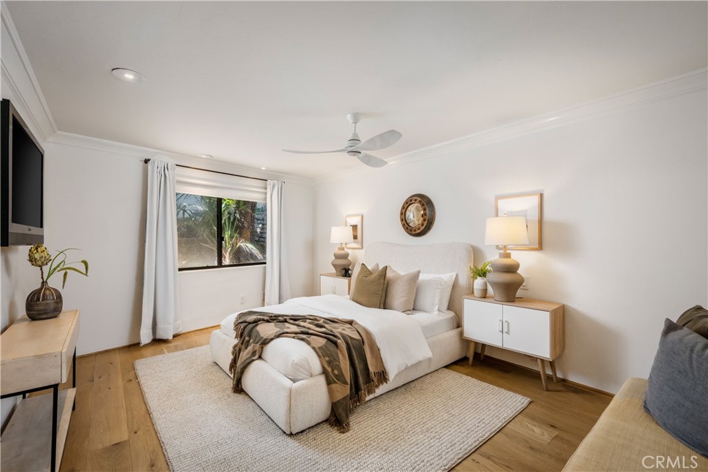 Secondary bedroom - 675 Cliff Drive, Laguna Beach CA 92651 - photo 29