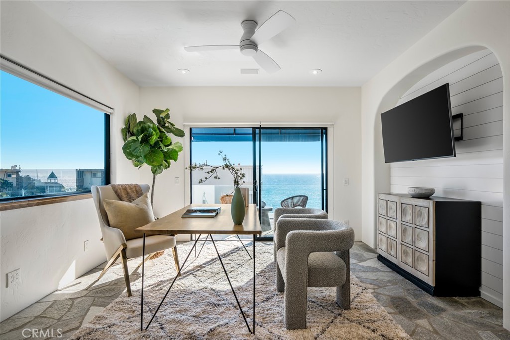Home office - 675 Cliff Drive, Laguna Beach CA 92651 - photo 32