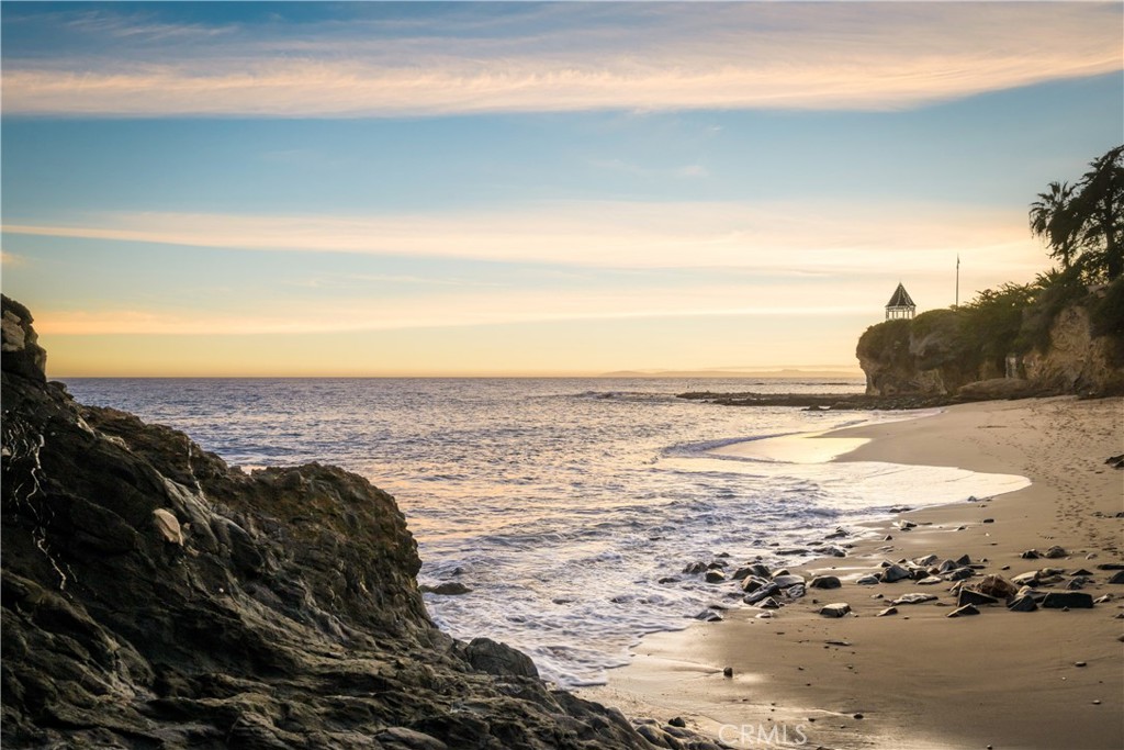 Fisherman's Cove Sunset - 675 Cliff Drive, Laguna Beach CA 92651 - photo 39