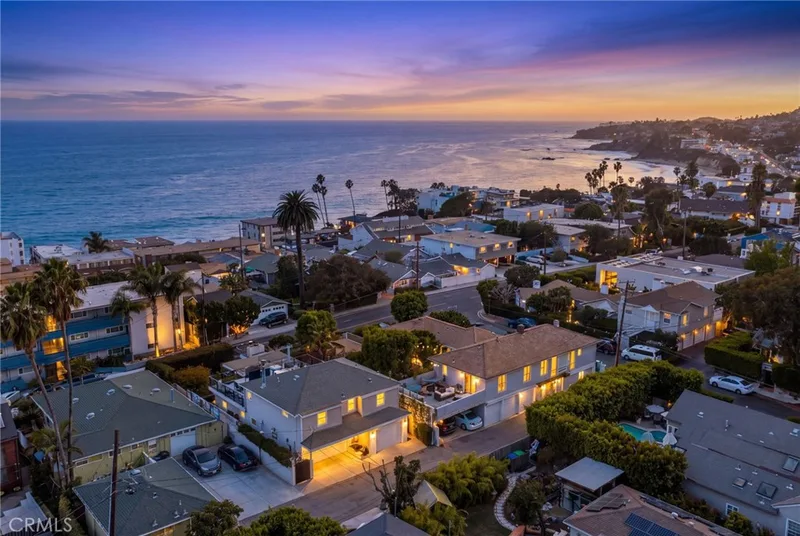 676 Glenneyre Street, Laguna Beach, CA 92651