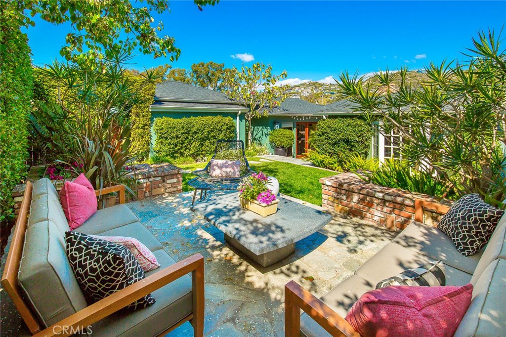 683 Catalina, Laguna Beach CA 92651 - photo 1