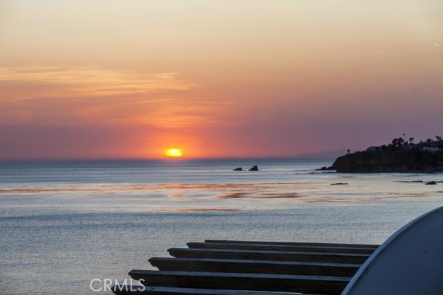 Sunsets and whitewater views up the coast. - 689 Sleepy Hollow Lane, Laguna Beach CA 92651 - photo 1