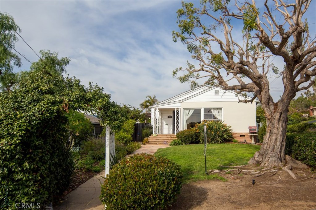 690 BROOKS Street, Laguna Beach CA 92651 - photo 1