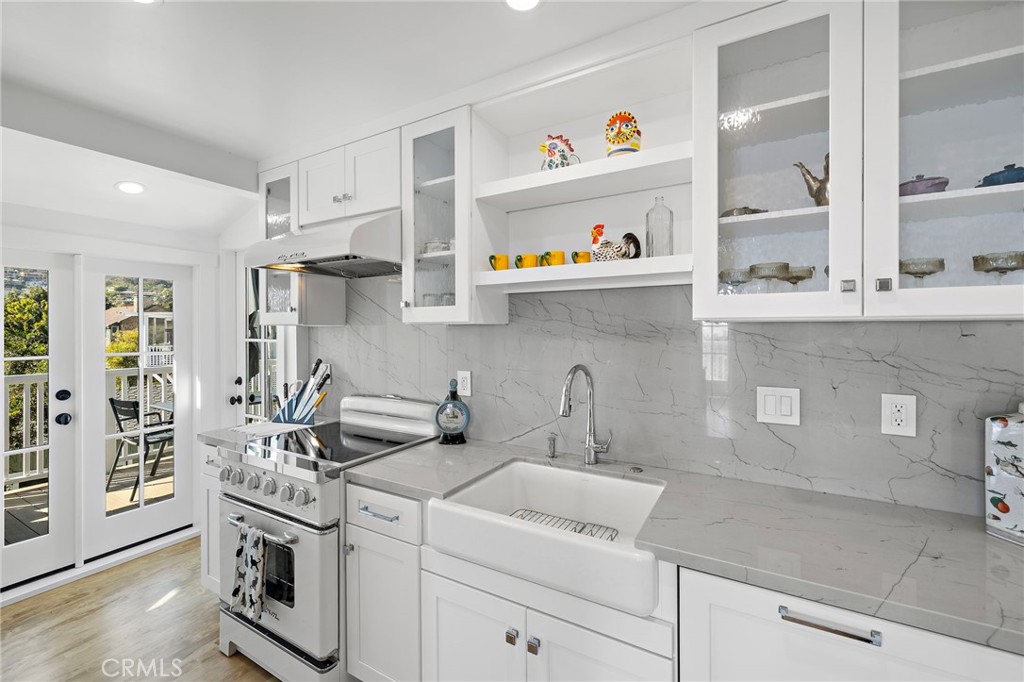 690 Cuprien, Laguna Beach CA 92651 - photo 17