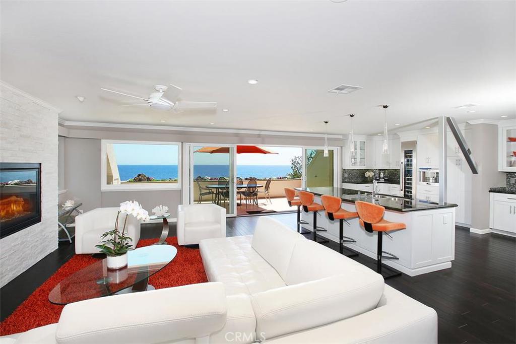 694 Cliff Drive R3, Laguna Beach CA 92651 - photo 1