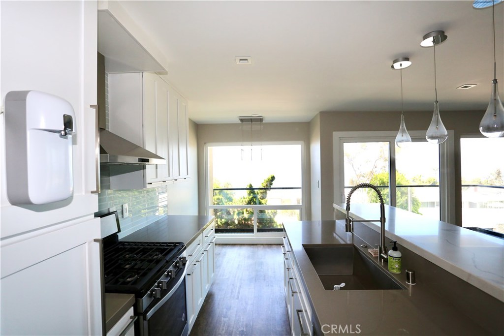 694 N Coast 1, Laguna Beach CA 92651 - photo 1