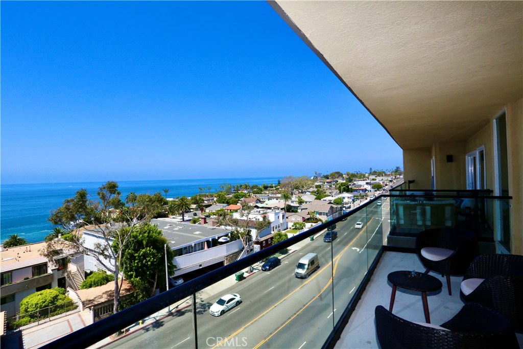 694 N Coast 5, Laguna Beach CA 92651 - photo 1