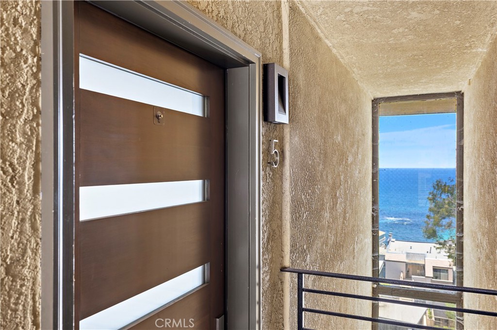 694 N Coast 5, Laguna Beach CA 92651 - photo 2