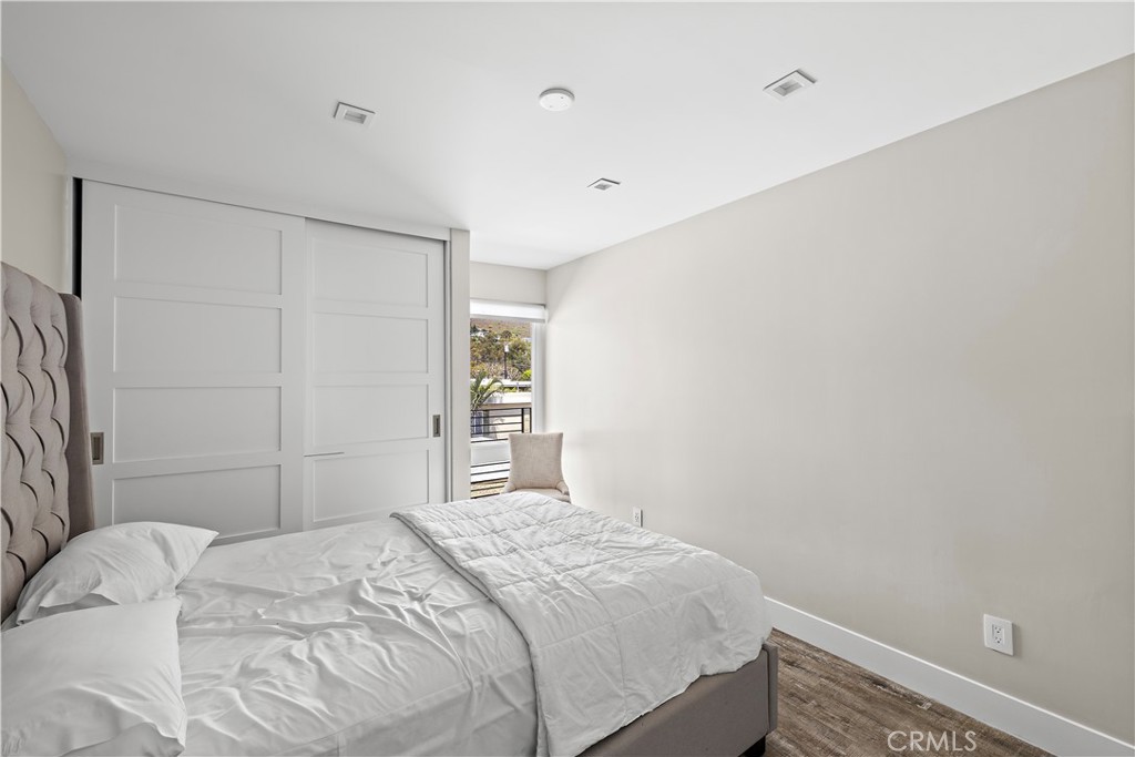 694 N Coast 6, Laguna Beach CA 92651 - photo 15