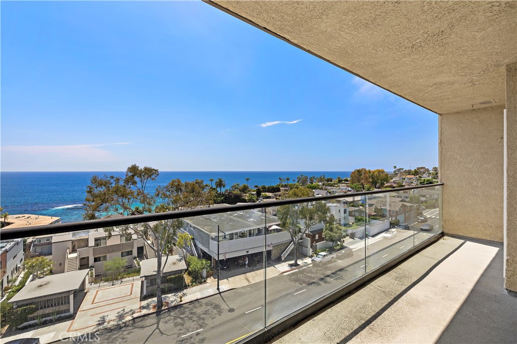 694 N Coast 6, Laguna Beach CA 92651 - photo 20