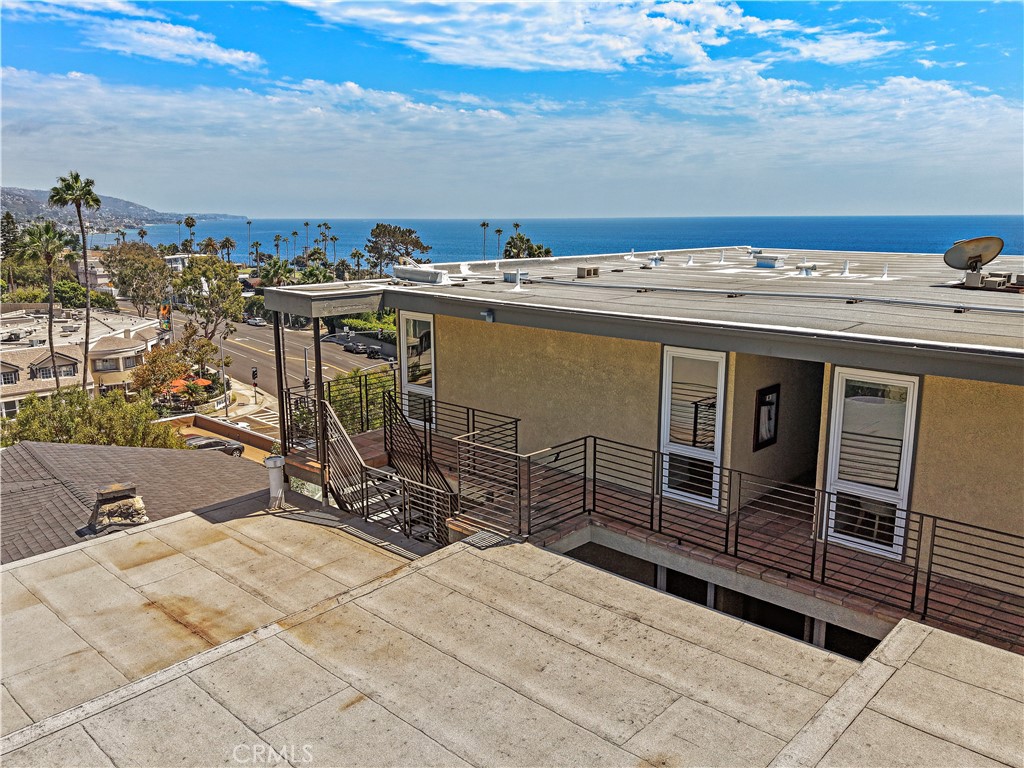 694 N Coast 6, Laguna Beach CA 92651 - photo 22