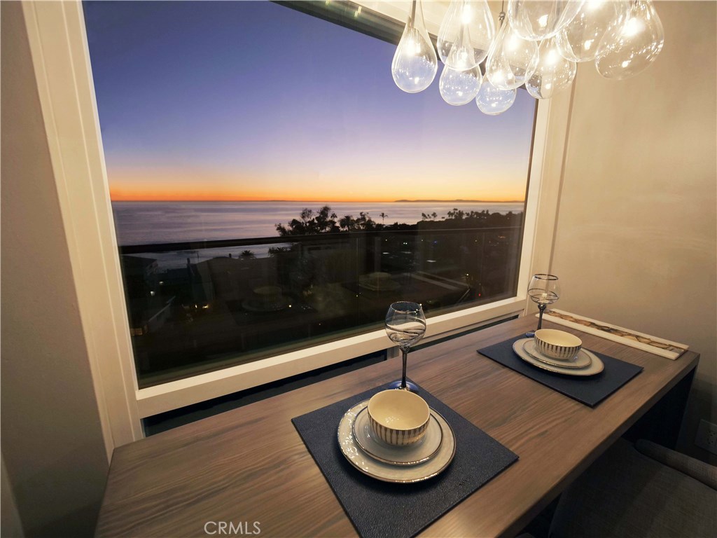 694 N Coast Hwy 5, Laguna Beach CA 92651 - photo 1