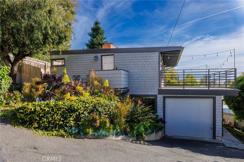 699 Griffith, Laguna Beach CA 92651 - photo 2