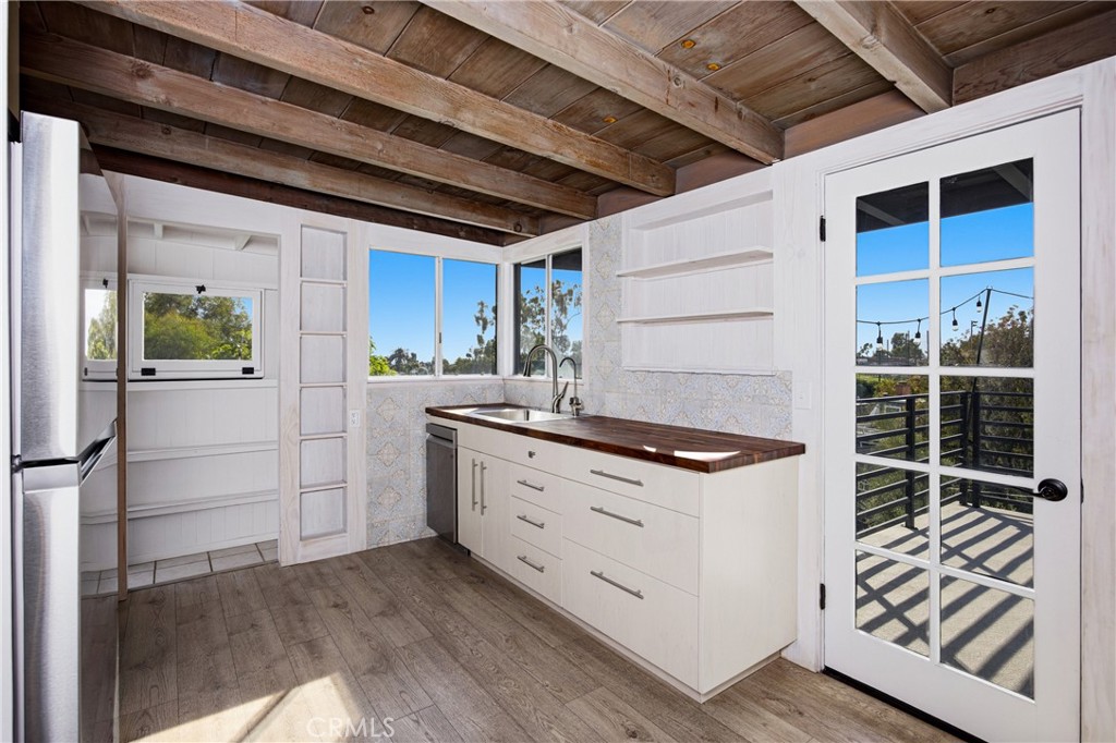 699 Griffith, Laguna Beach CA 92651 - photo 4