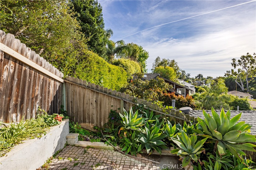 699 Griffith, Laguna Beach CA 92651 - photo 22
