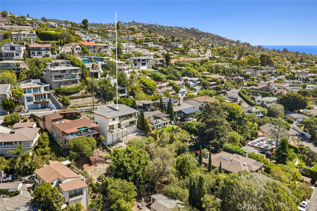 699 Wendt Terrace, Laguna Beach CA 92651 - photo 35