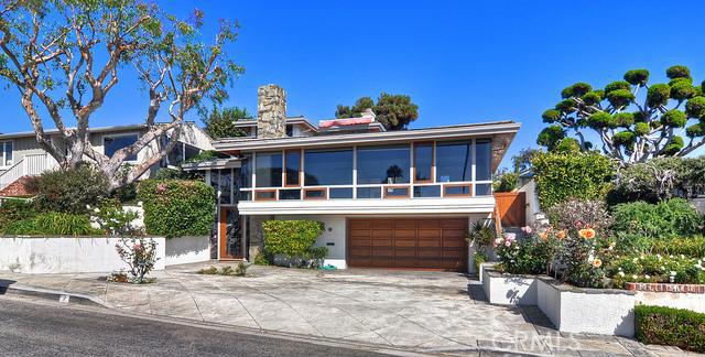 Chris Abel Designed - 7 N La Senda, Laguna Beach CA 92651 - photo 1