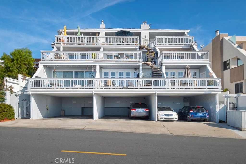 702 Cliff Drive, Laguna Beach CA 92651 - photo 1