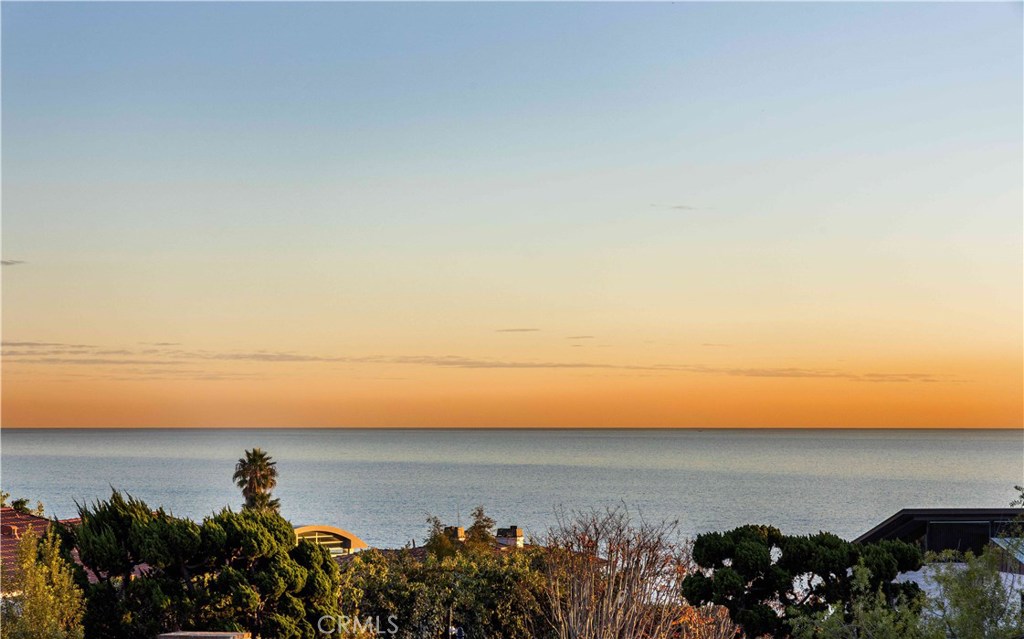 702 Emerald Bay, Laguna Beach CA 92651 - photo 1