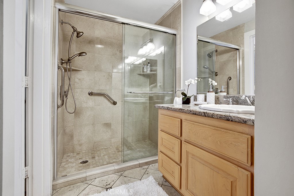 708 Cliff Drive, Laguna Beach CA 92651 - photo 22