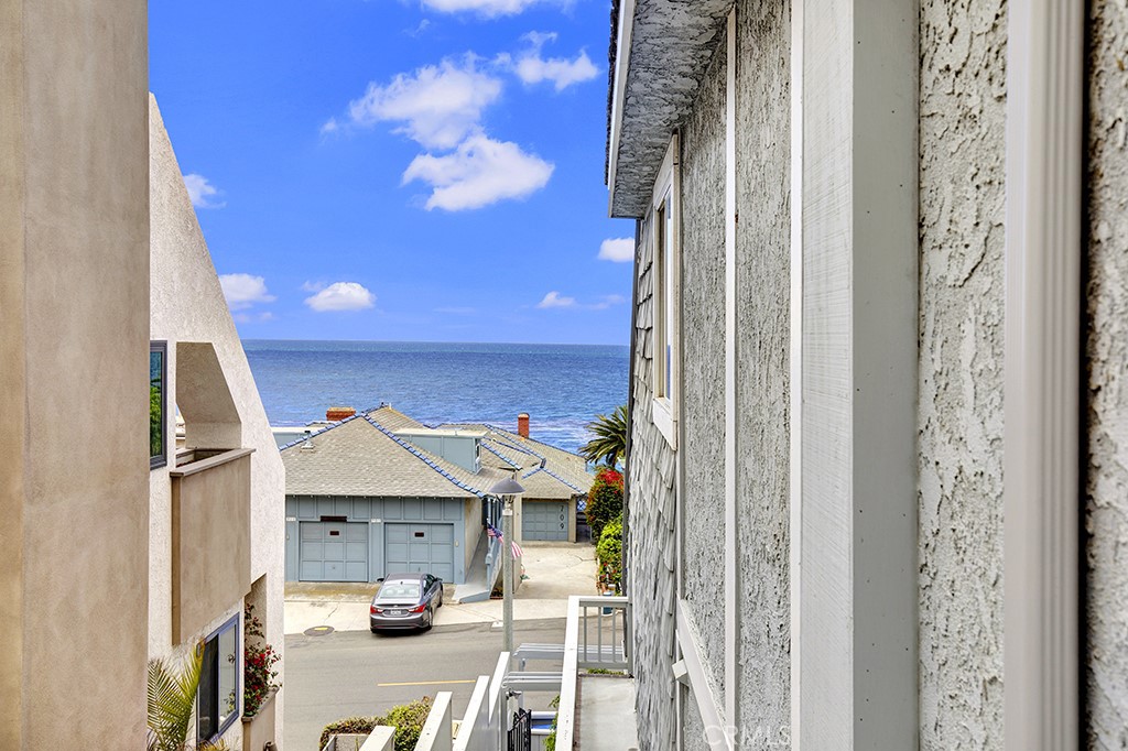 708 Cliff Drive, Laguna Beach CA 92651 - photo 27