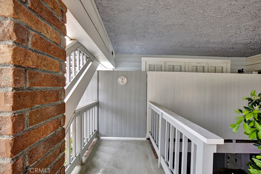 708 Cliff Drive, Laguna Beach CA 92651 - photo 28