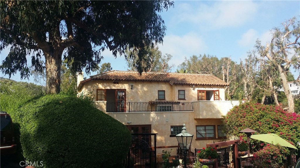 709 Catalina Upstairs, Laguna Beach CA 92651 - photo 1