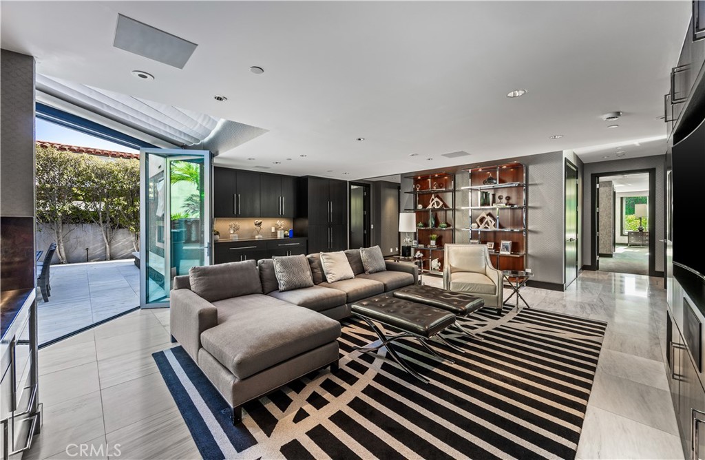 711 Gull, Laguna Beach CA 92651 - photo 15